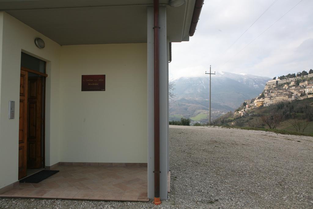 B&B La Collina Degli Ulivi Civitella Del Tronto Exterior foto